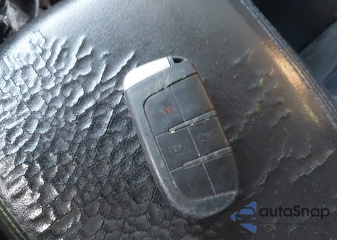 2015 Chrysler 200 Limited из США, поврежденный, VIN 1C3CCCAB3FN758565